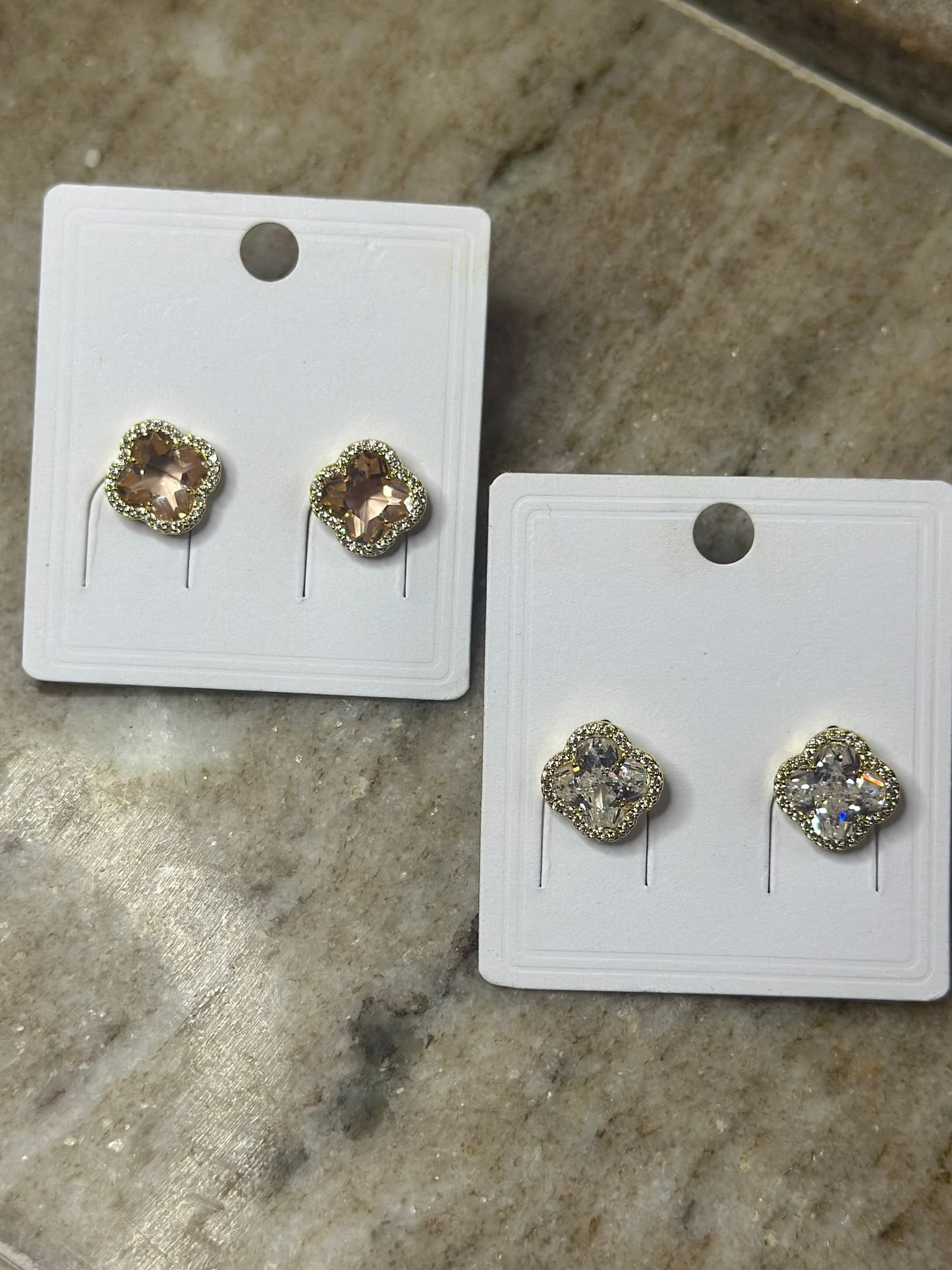 Clover Diamond