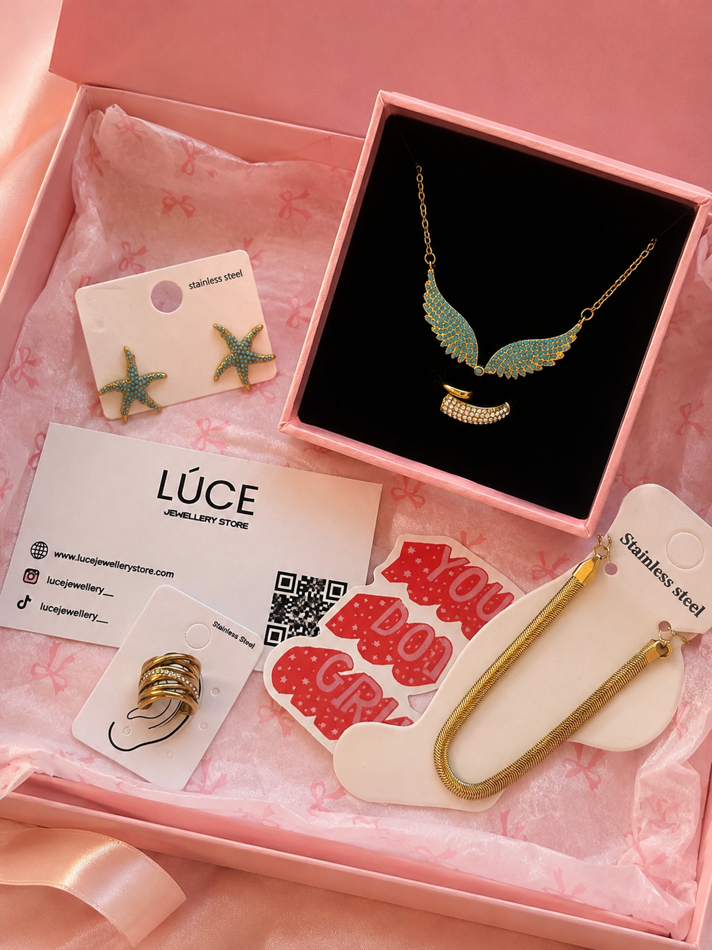 ''VIRAL WINGS'' MYSTERY BOX