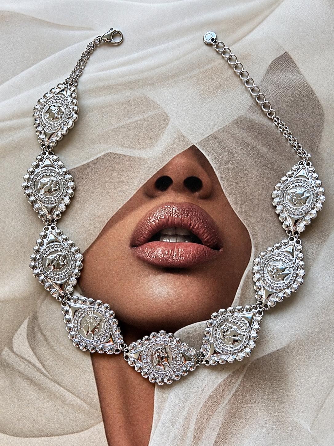 #Lira Necklace
