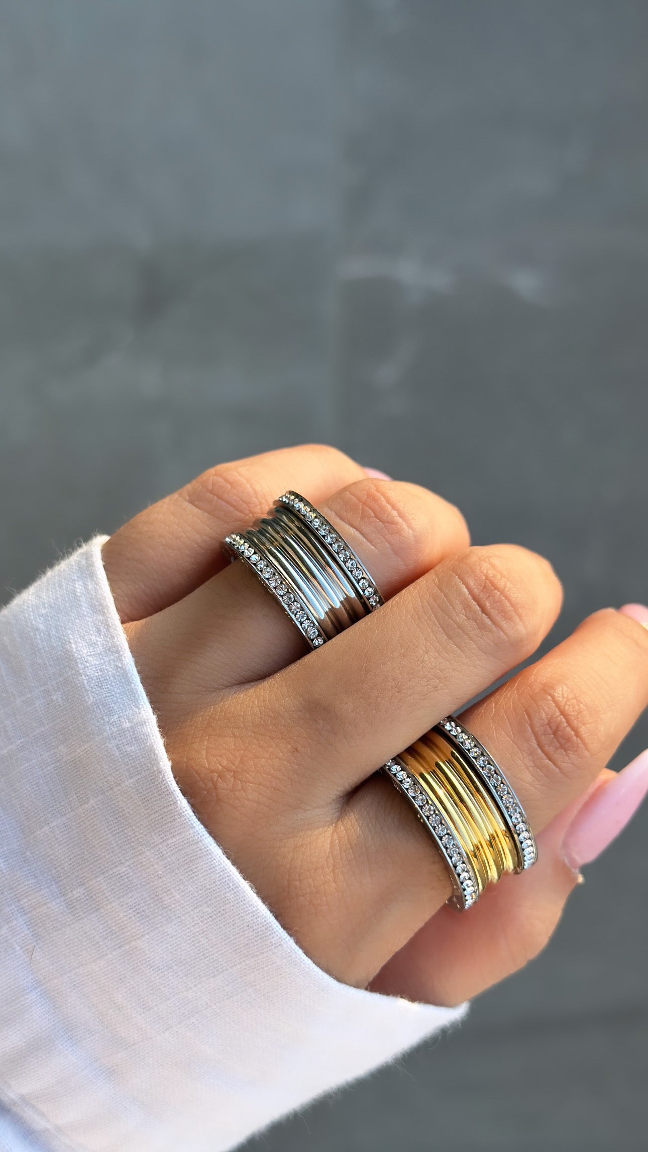 “Best seller” Ring