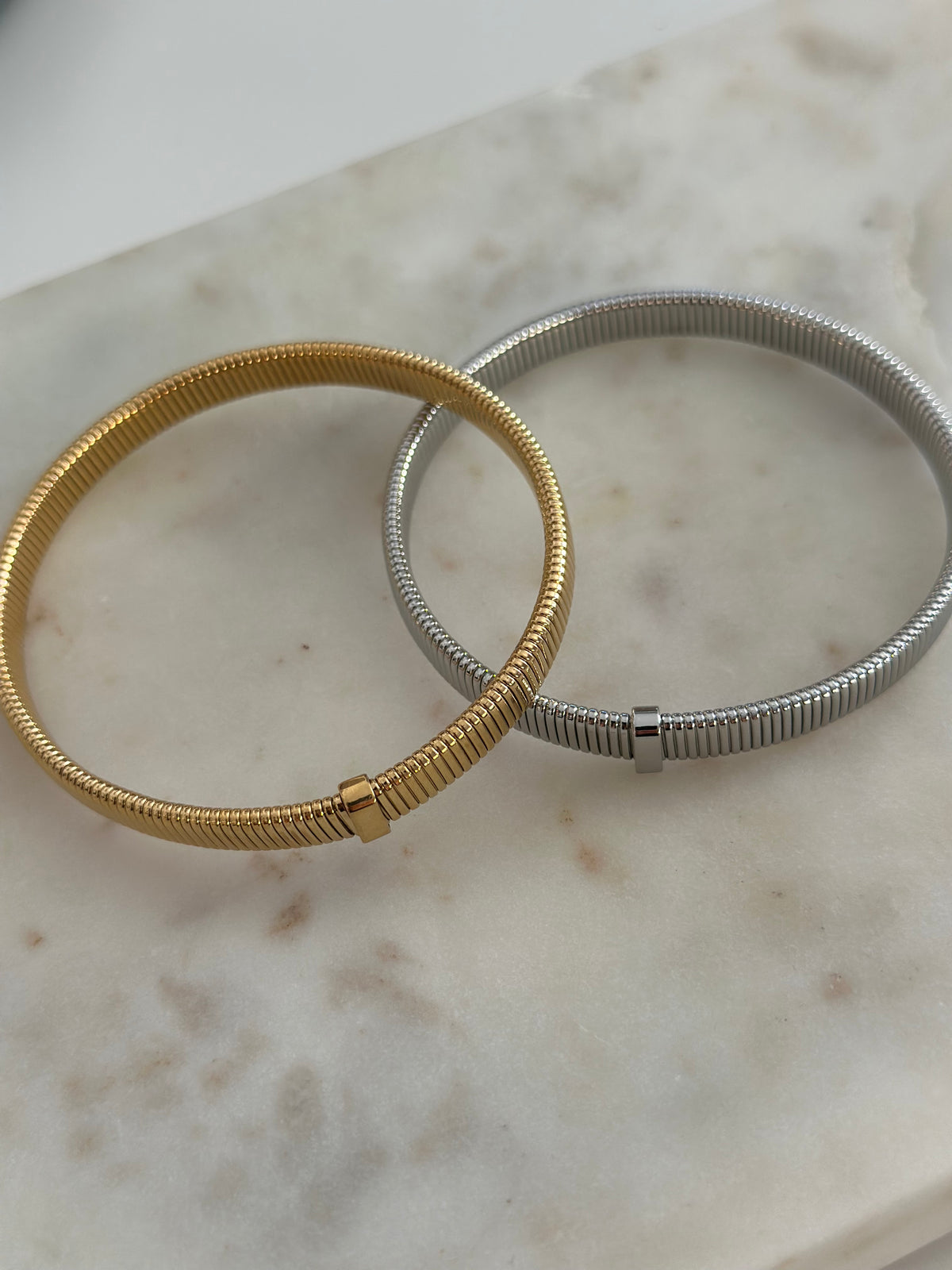 #Elastic Bracelet