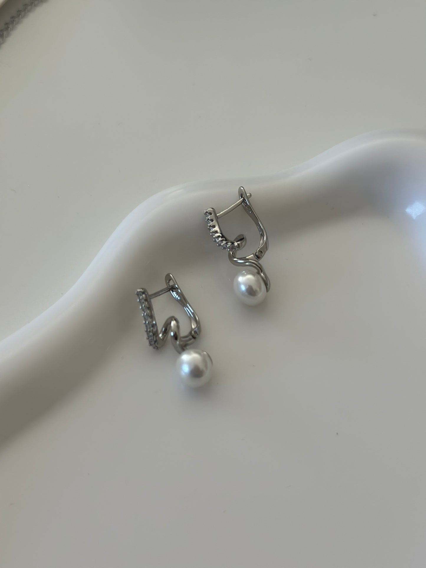 ''Silver Bloom'' Earrings