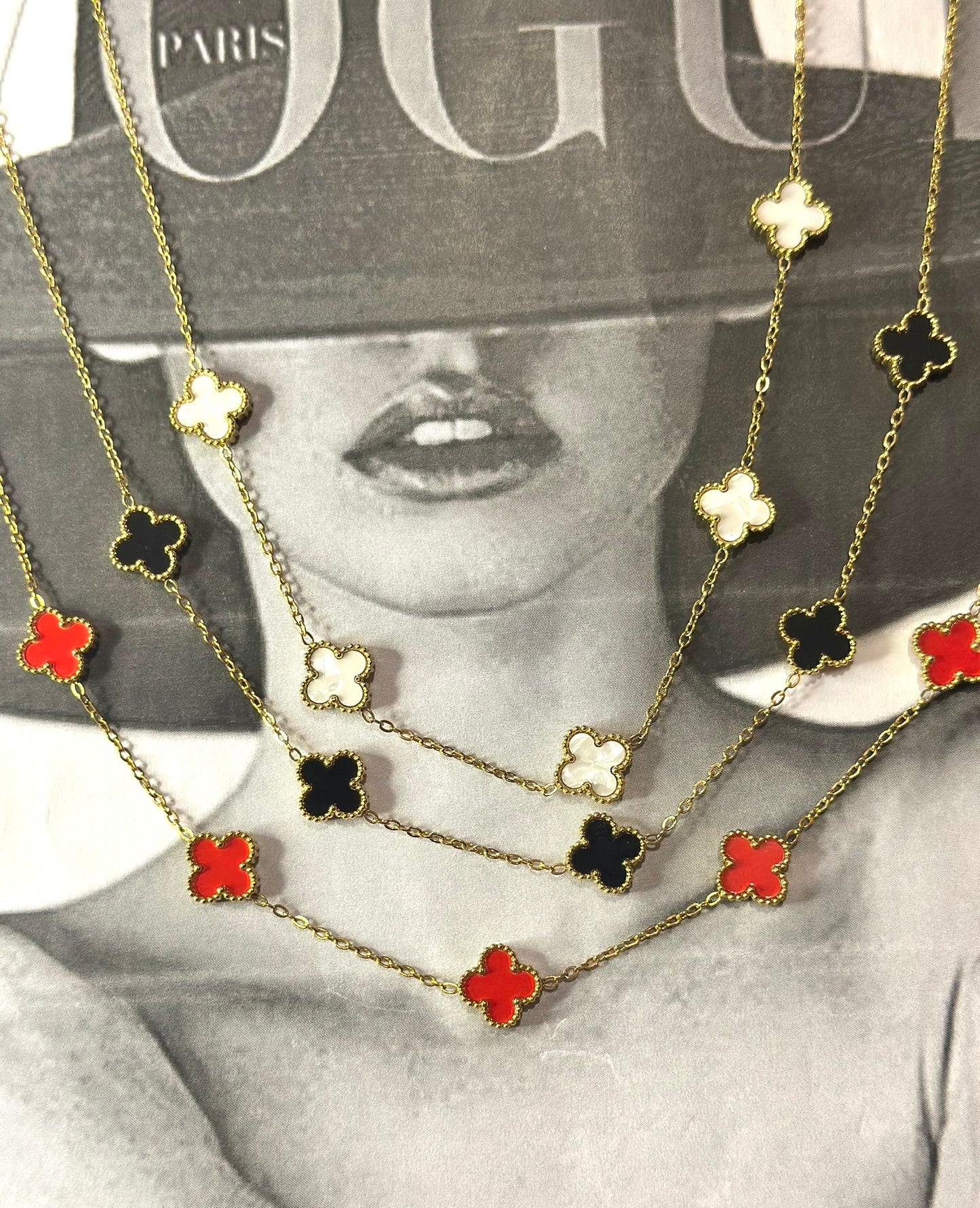 Clover Golden Necklace